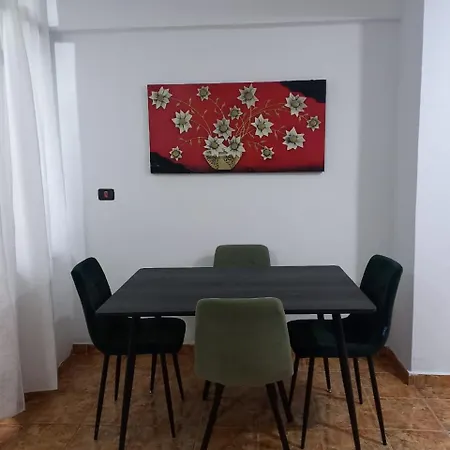 Aurora Apartment
